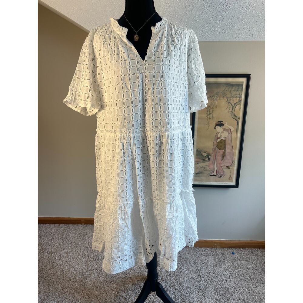 Pretty Garden Eyelet Tiered Dress A Line White XL VNeck Short Sleeve Cottagecore